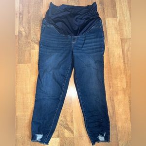 Sofia Vergara maternity jeans